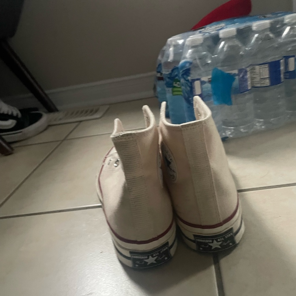 cream converse - Picture 3 of 4